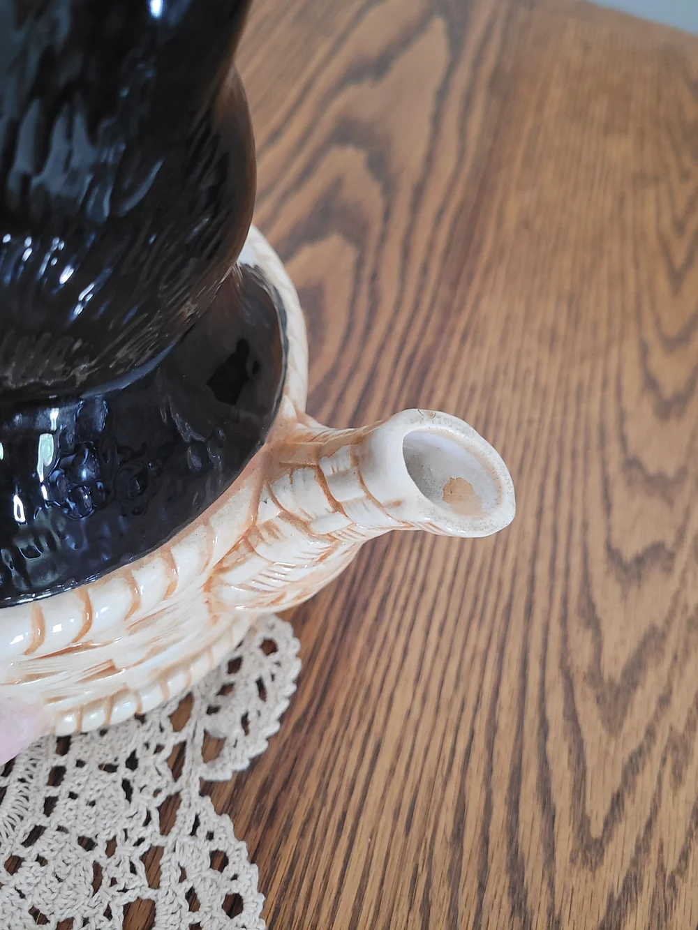 Black & White Cat Teapot Toy — Ceramic Cat Duo in Cream Basket with Pink Accents